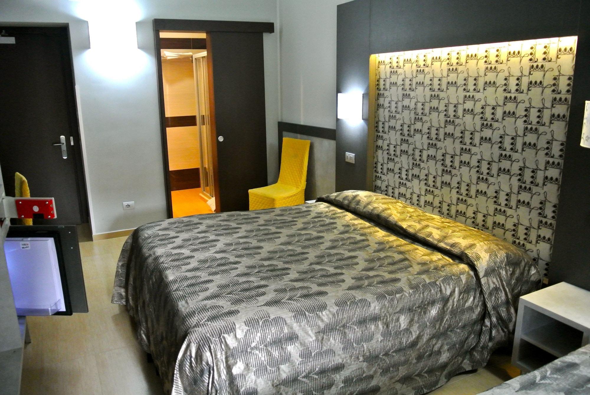 Hotel Dei Mille 3*