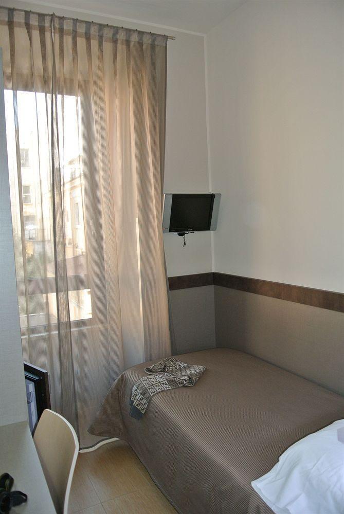 Hotel Dei Mille 3*